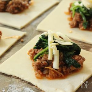 クリスマスにミートパイミートパイ冷凍パイシート牛肉ダシダクリスマスおうちご飯 容子Snapdish スナップディッシュID:W8LmDa