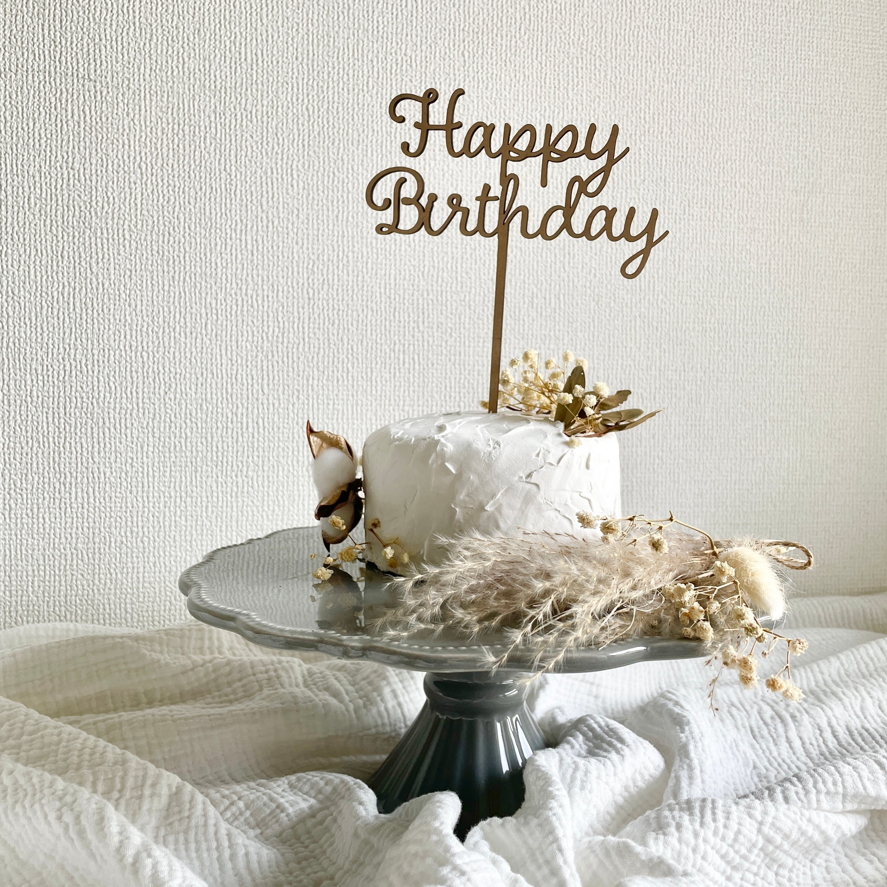 ハッピーバースデー 画像 - Freepikで無料ダウンロード