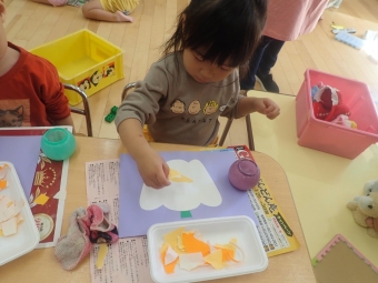 2歳制作 ハロウィン」のアイデア 15 件ハロウィン 製作 保育, ハロウィン 工作 こども, ハロウィン 保育