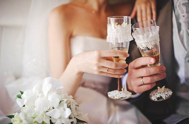 幻想的な演出！シャンパンタワーを結婚式で行うには？全国の手作り結婚指輪ショップ探しMadey メイディ