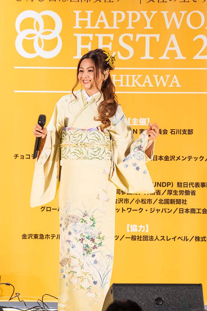 風景や人物を色彩豊かに 具象画並ぶ｢示現会金沢展｣ 石川県立美術館で開幕 - ライブドアニュース