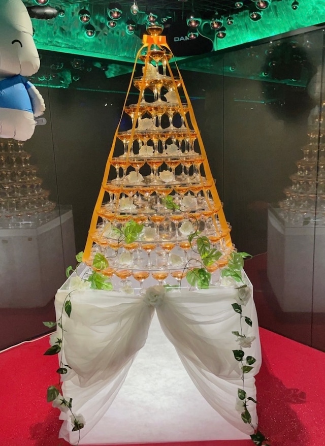 シャンパンタワーの出張設置＆レンタル 装飾まで実施全国対応のバルーン装飾ならORYZAE