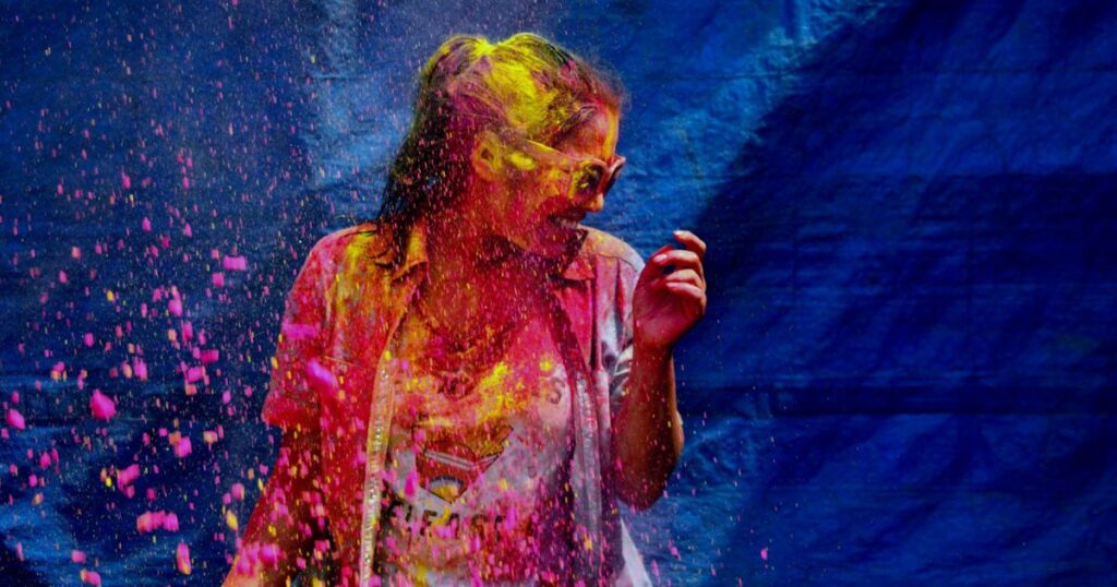 世界一カラフルなお祭りホーリー Holi– エフ・トラベル