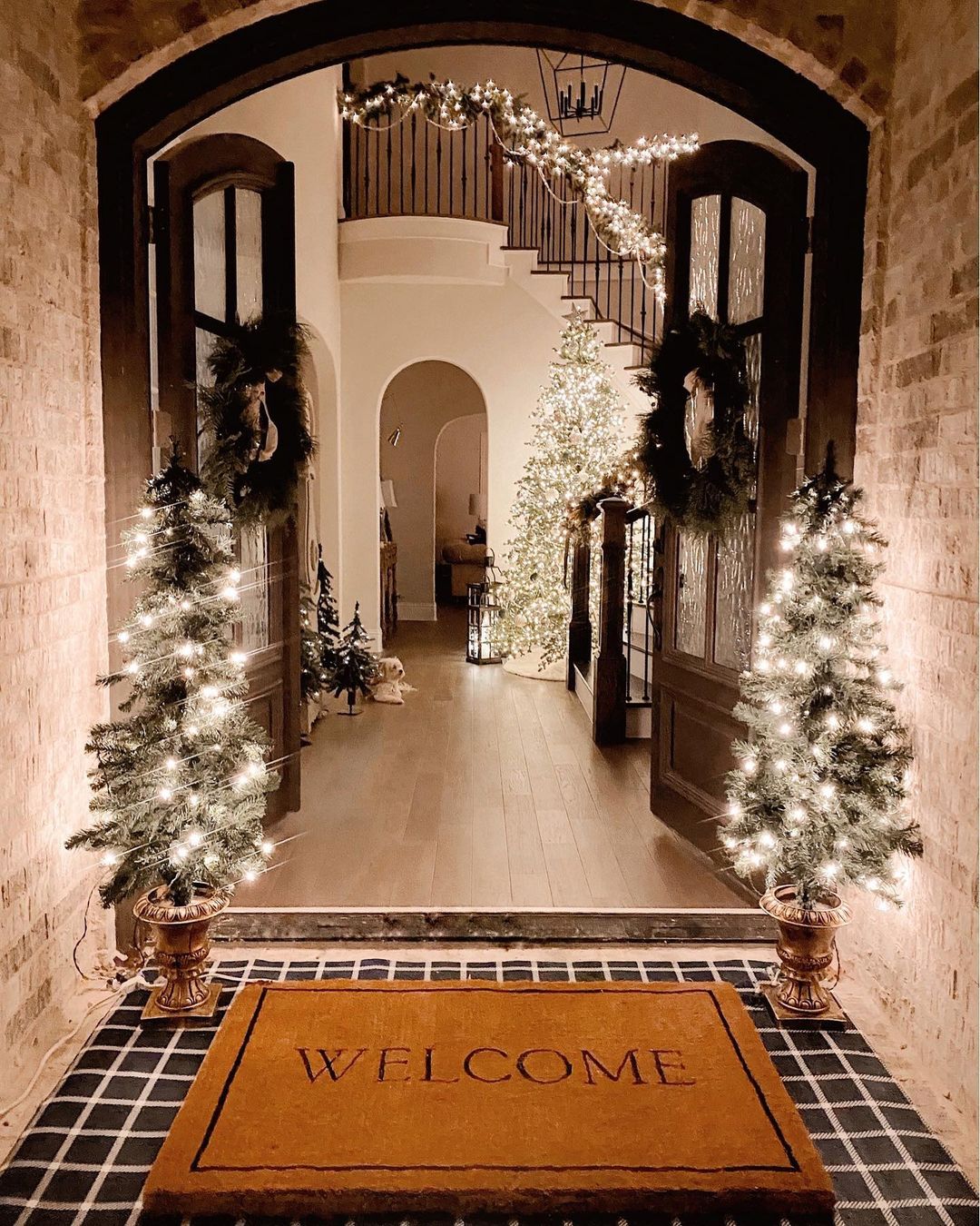 大きい クリスマス リース コストコ ≪楽しい≫クリスマスリース 直径37cm 壁飾り オーナメント クリスマス置物 クリスマス飾りChristmas 玄関リース クリスマス雑貨 デコ 窓 かざり プレゼント 北欧 イベント用の通販価格比較のビカム