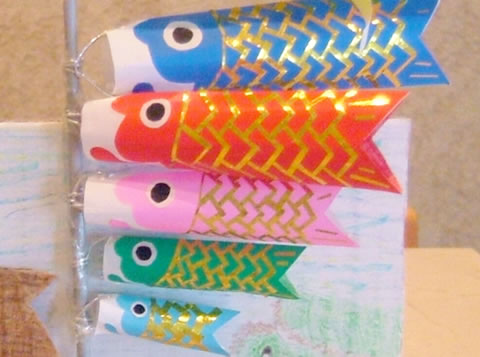 楽しい！ ビニール袋を使った「こいのぼり凧」の作り方季節の工作アイデア集- こうさくポケット