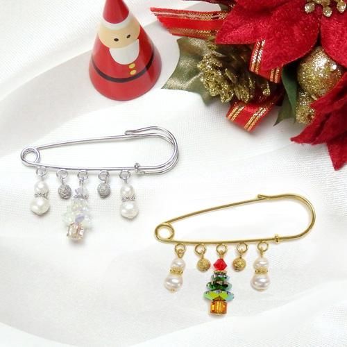 クリスマスツリー ＆ オーストリア製 スワロフスキー グリーン ブローチ男性にもiichi日々の暮らしを心地よくするハンドメイドやアンティークのマーケットプレイス