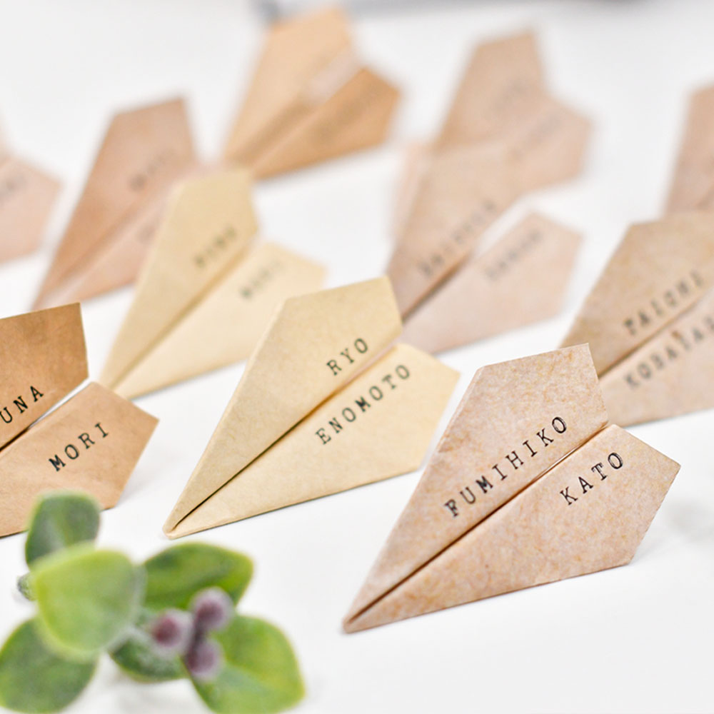 ベーシックな”紙の席札”が手作りで簡単に映えるテクニック８選ゼクシィ