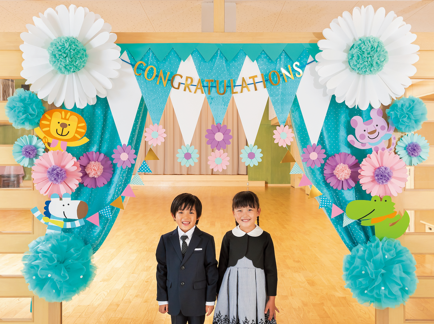 卒園式立て看板」のアイデア 30 件春の飾り付け, 教室のデコレーション, ペーパーフラワ