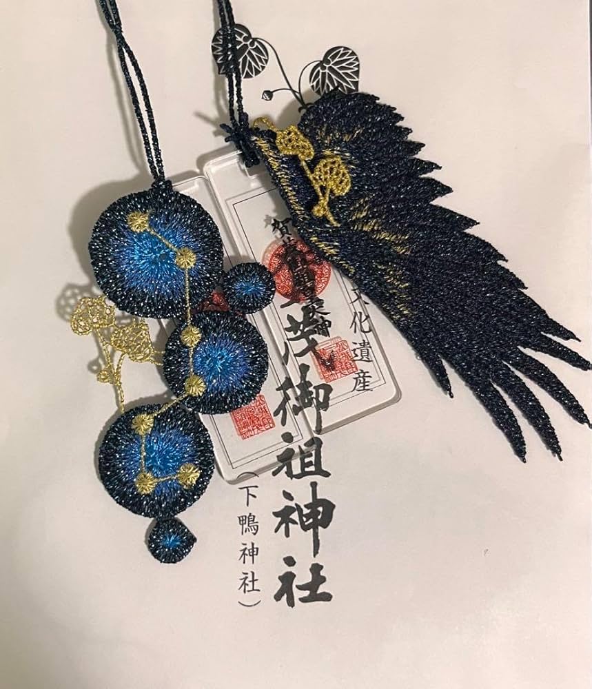 下鴨神社の導きの御守りとは？八咫烏の伝説