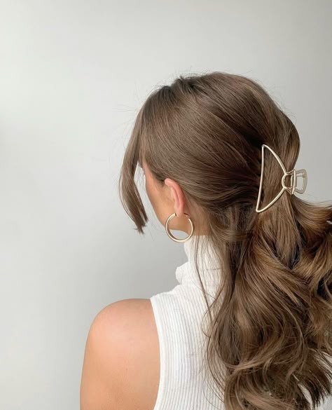 私服で祭り髪型ロングTikTok