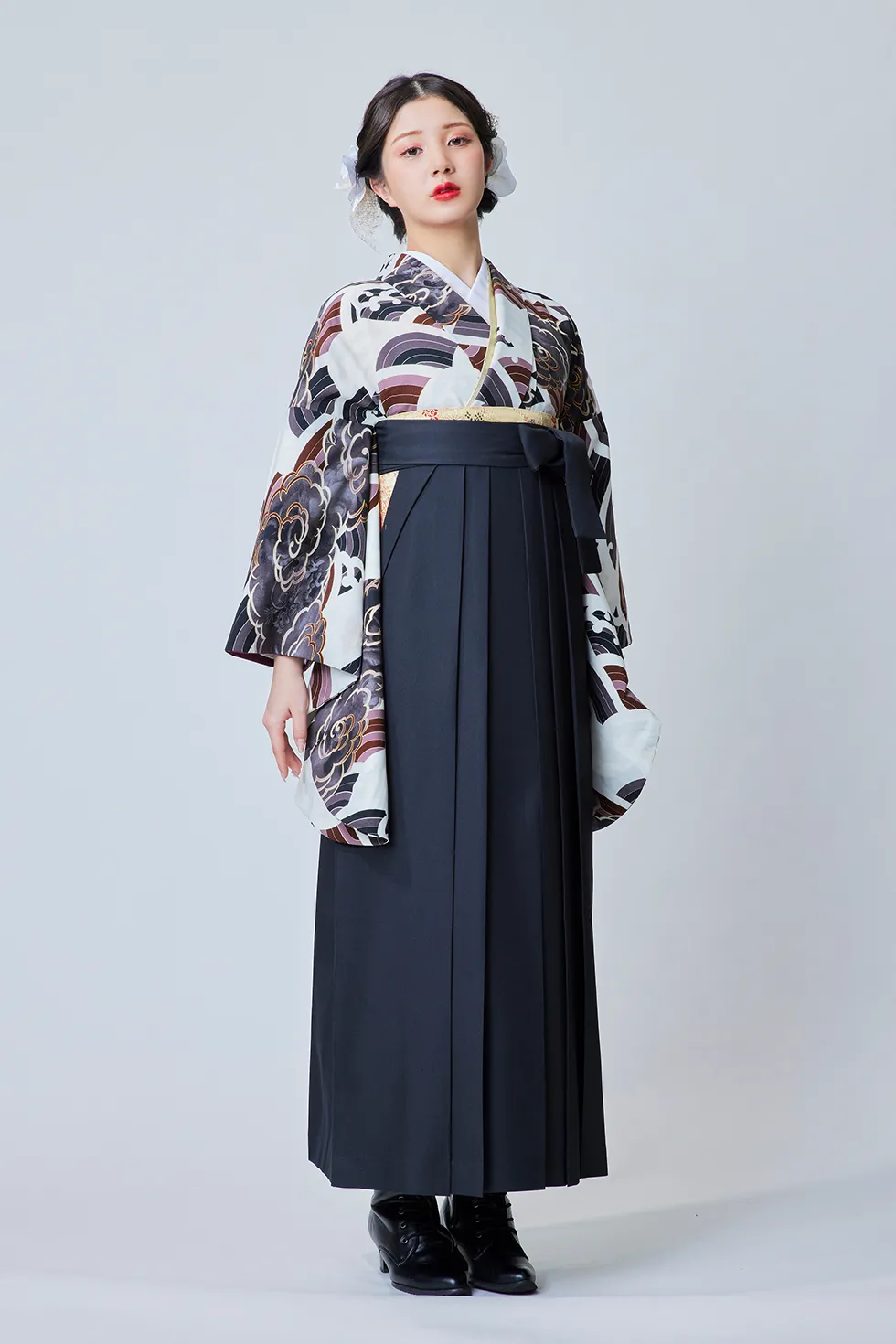 袴とは？意味や歴史、卒業式袴の着こなしポイント紹介 - 袴・振袖レンタルのエイトグループ