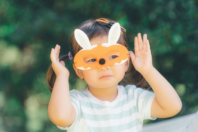 モンスターお面～紙皿で作る手作り仮装ハロウィン工作 保育士・幼稚園教諭のための情報メディア ほいくis ほいくいず