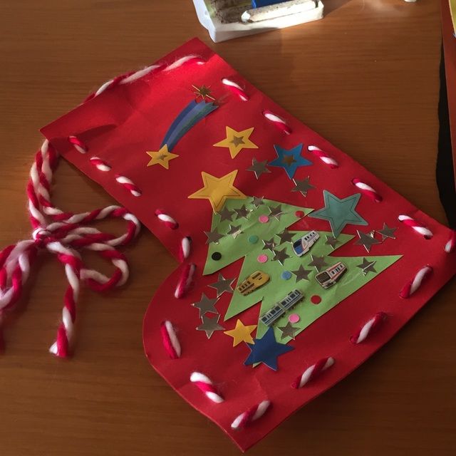 4歳児 クリスマス製作のアイデア10選！ブーツやリース、サンタなど保育士の転職・採用は 保育士バンク！