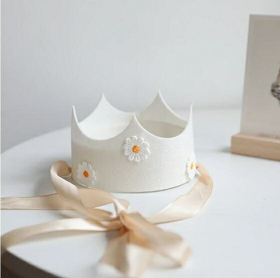 フェルトで作る王冠 ベビークラウン Vol.2 無料型紙＆作り方 手作りおままごと手芸＊あまなつのフェルトキッチン＊