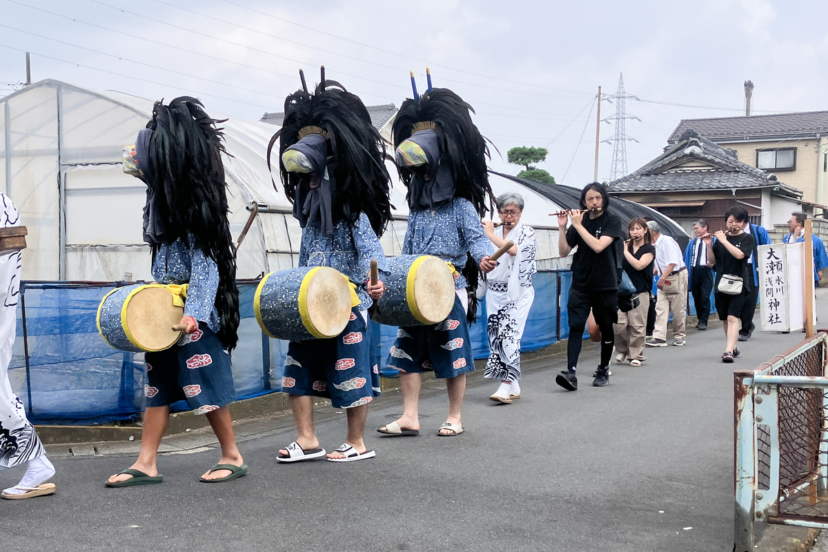 ハロウィン ペットボトルでカボチャのお菓子入れ♪ハンドメイドの作り方・アイデア暮らしニスタ