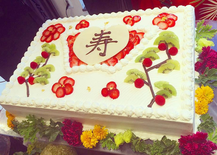 岩手県盛岡市 和の写真ウェディングケーキをお作りしました記念日ケーキ専門店 ケーキ工房モダンタイムス