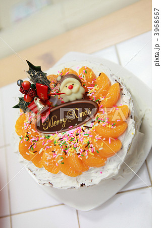 パーティの主役に！ クリスマスのデコレーションケーキレシピ5選お菓子・パン材料・ラッピングの通販 cotta＊コッタ