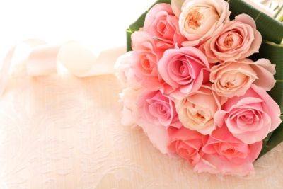 ブーケを安くするには？ - 手作り、レンタル、外注 めでたい.com