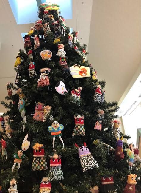 ロシアのクリスマスツリーは日本の門松と一緒？たびこふれ