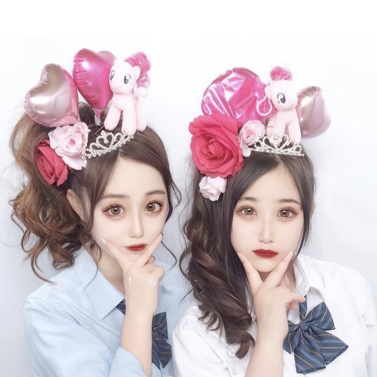 Amazon.co.jp:Petit Celebティアラ 体育祭 おそろい ヘッドドレス ウェディング ティアラ大人 カチューシャ 髪飾り結婚式 和装 王冠 成人式 大人 : ファッション