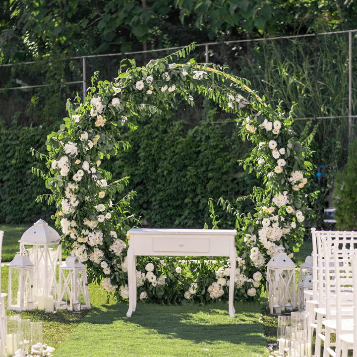 人気商品 2024ゴールド 飾りなどに大活躍 DIY 誕生日 記念撮影 結婚式 結婚式 組み立て簡単 鉄製 背景スタンド アーチ幅240×高さ200cm ガーデンアーチ バルーンアーチスタンド サークルアーチ ウェディングアーチ EMART - メルカリ