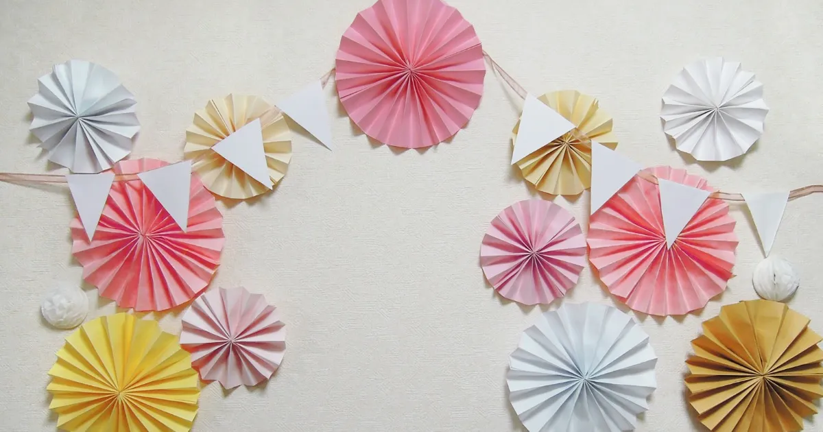 誕生日の飾りつけを100均でお洒落に！おすすめグッズ80選RoomClip mag暮らしとインテリアのwebマガジン