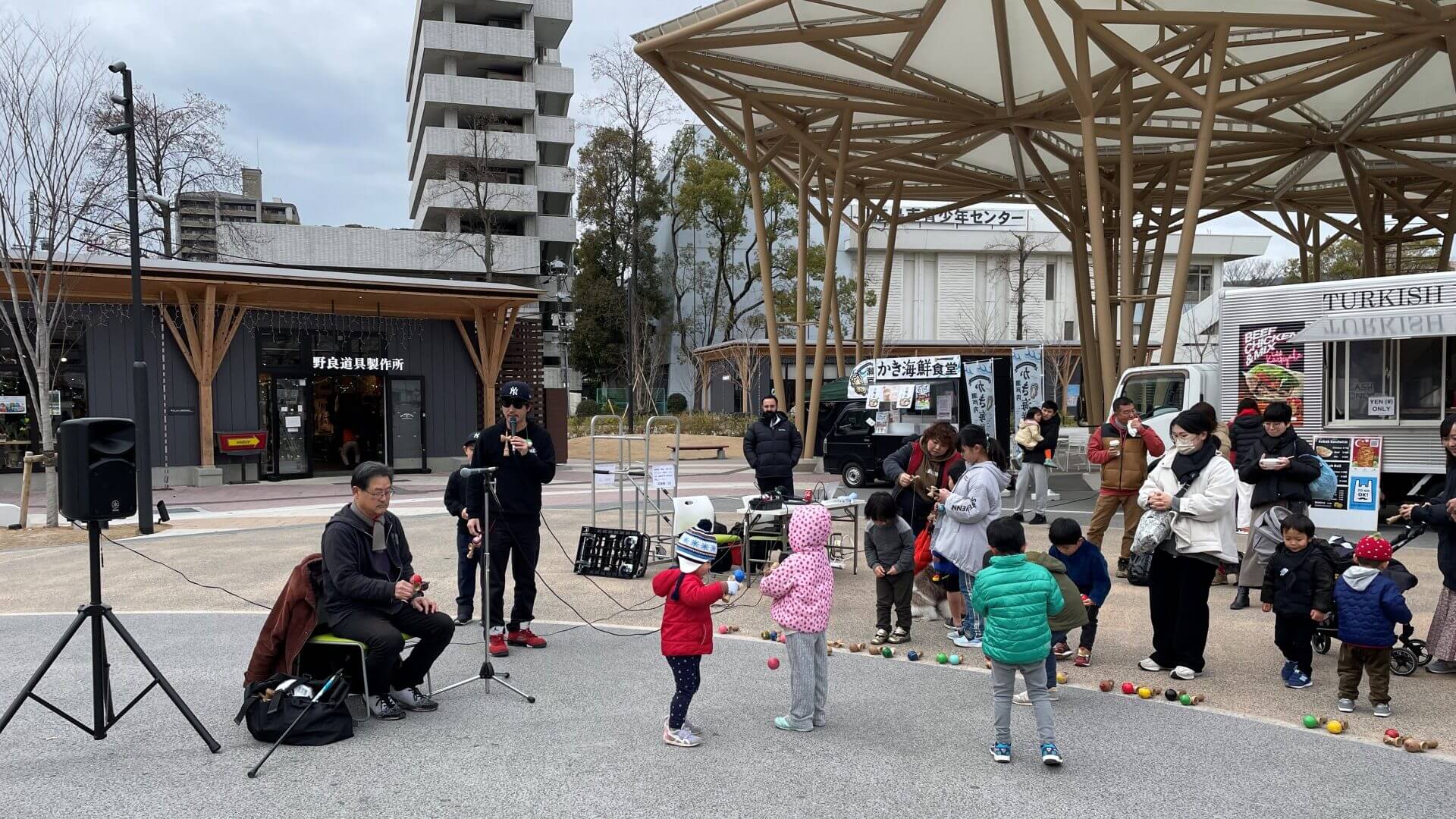 ひろしまゲートパークマーケット - ひろしまゲートパークHIROSHIMA GATE PARK