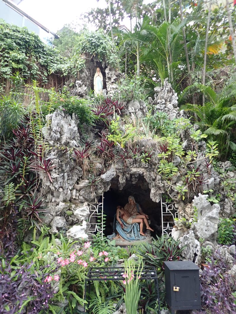 ハノイ大教会」周辺の日本人が良く通う雑貨屋さんのご紹介ベトナム・ハノイの日本人向け賃貸物件をお探しなら「ハノイ リビング」。単身者からご家族まで幅広く賃貸マンション・オフィス物件を検索できます