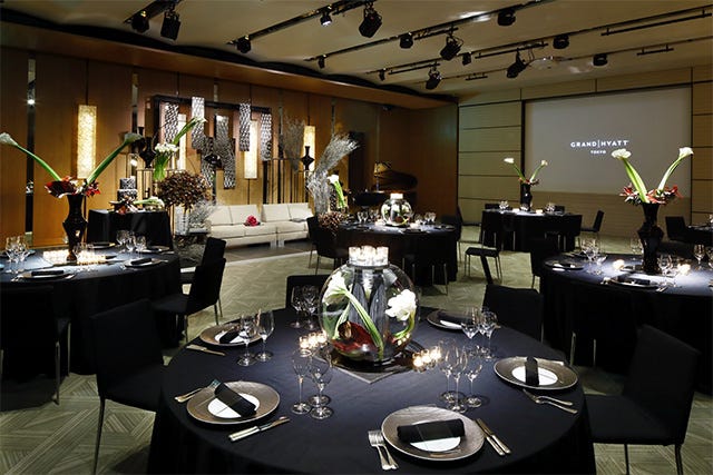 オーバードレスとオーバースカートって何が違うの？ウエディングドレスのブランニューエリー erikaのブログ