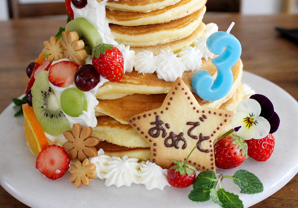 本日のバースデーケーキのご紹介です💓 思い出作りのお手伝いが出来ました事を嬉しく思います🤗バースデーバースデーケーキデコレーションデコレーションケーキお誕生日お誕生日ケーキキャラクターケーキキャラケーキ1歳2歳3歳4歳5歳6歳8歳