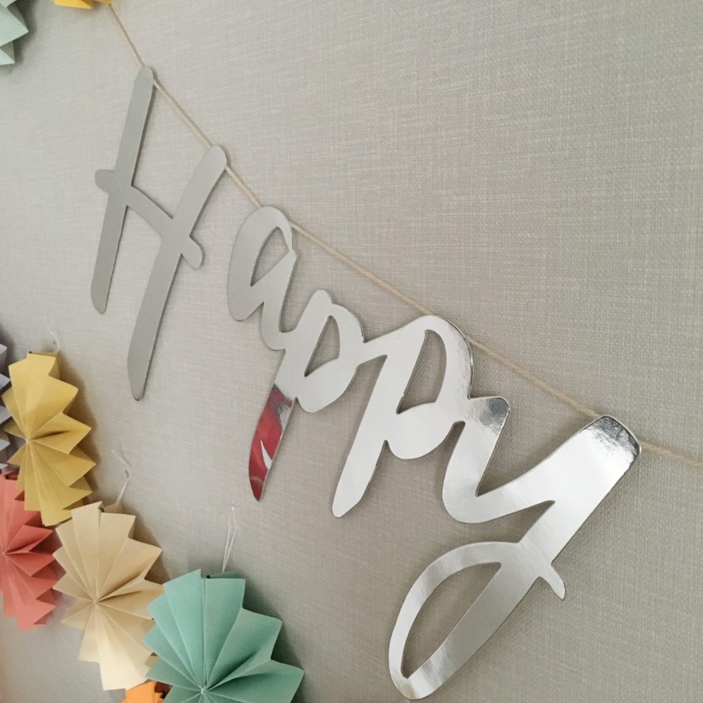 8歳の誕生会 飾り付け・料理自分で作ったバルーンガーランド : えりゐのＥｖｅＲｙ ｄｉａＲｙ Powered by ライブドアブログ