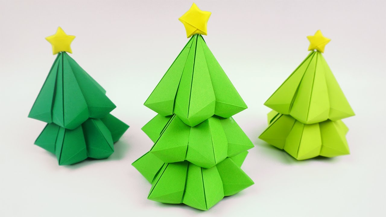 クリスマス 折り紙105枚で作るクリスマスリース大人の折り紙インテリア