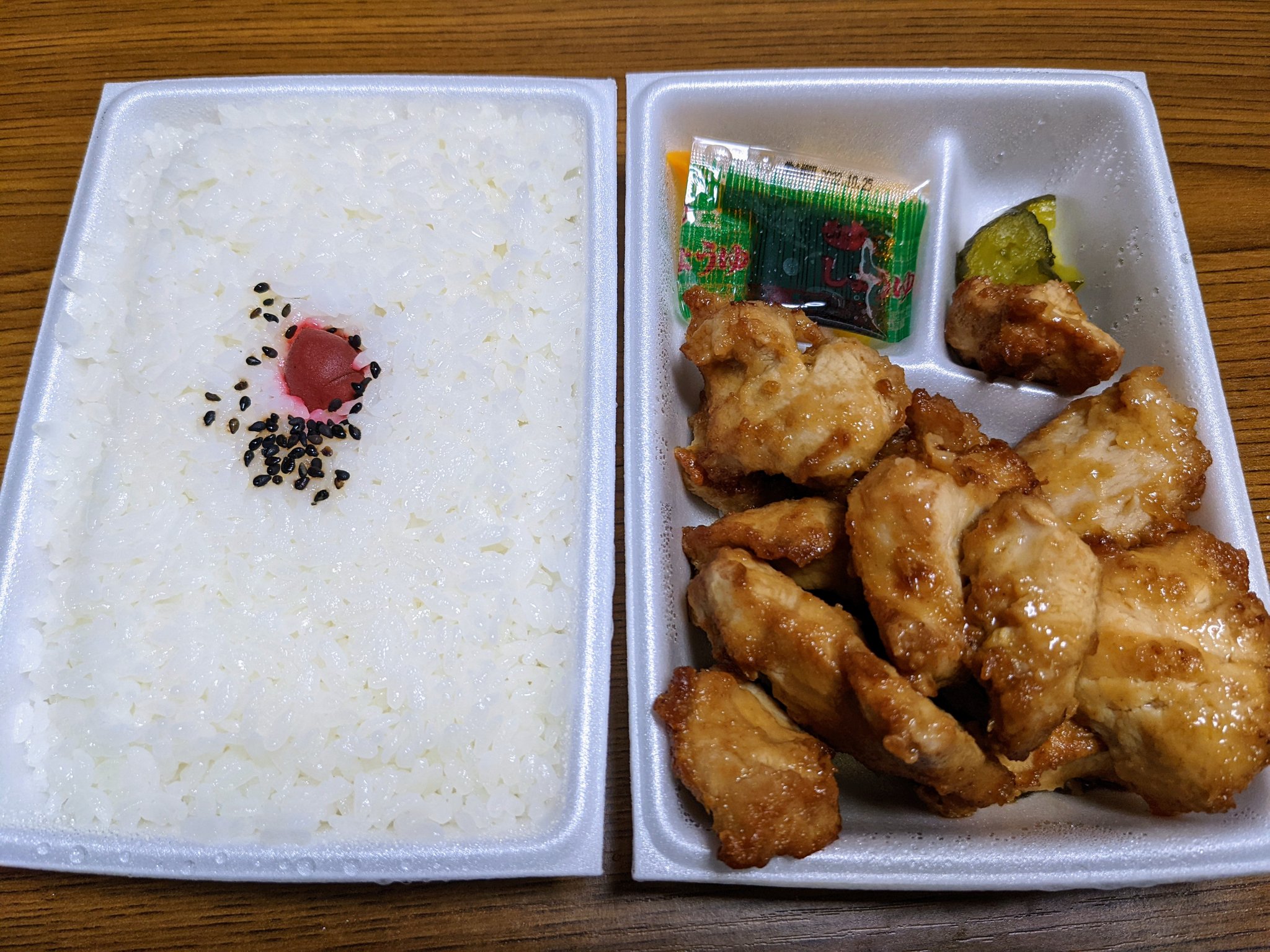 家族の真ん中に「日の丸亭」を。北海道民に愛される弁当といえばココ！ 留萌市裸電球ぶら下げて