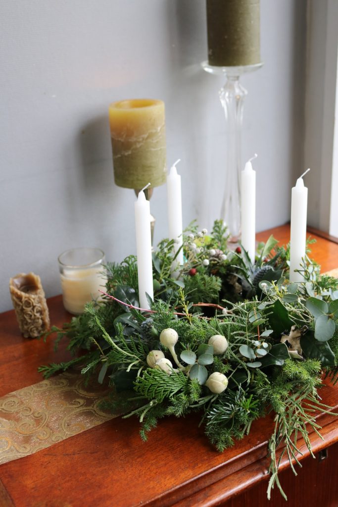 フラワーアレンジ教室「クリスマスキャンドルアレンジ」 : CANADA DAYS