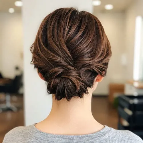 自然なこなれ感が可愛い！ショートさんの結婚式お呼ばれヘアアレンジ 3ページ目キナリノ