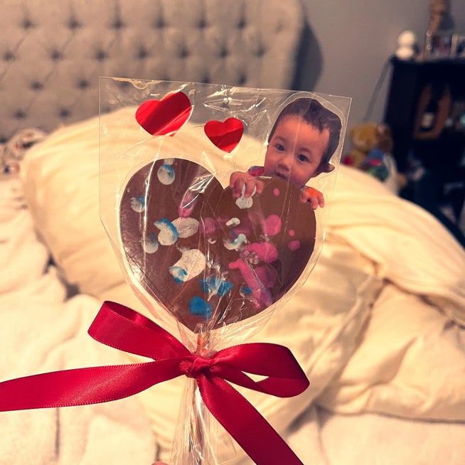 バレンタイン壁面製作TikTok