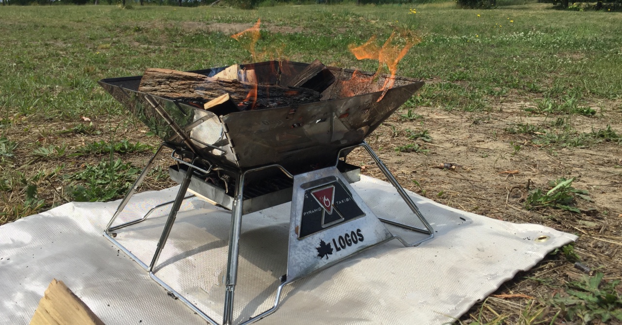 ロゴス 焚火台 ピラミッド Mサイズ —セルタン 公式