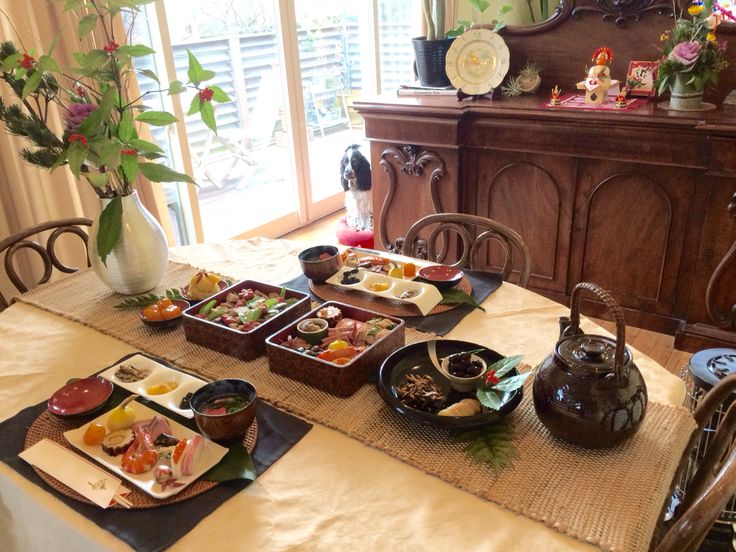 プロが教えるお正月のコーディネート。3つのコツでおしゃれ＆華やかに！三越伊勢丹の食メディアFOODIE フーディー