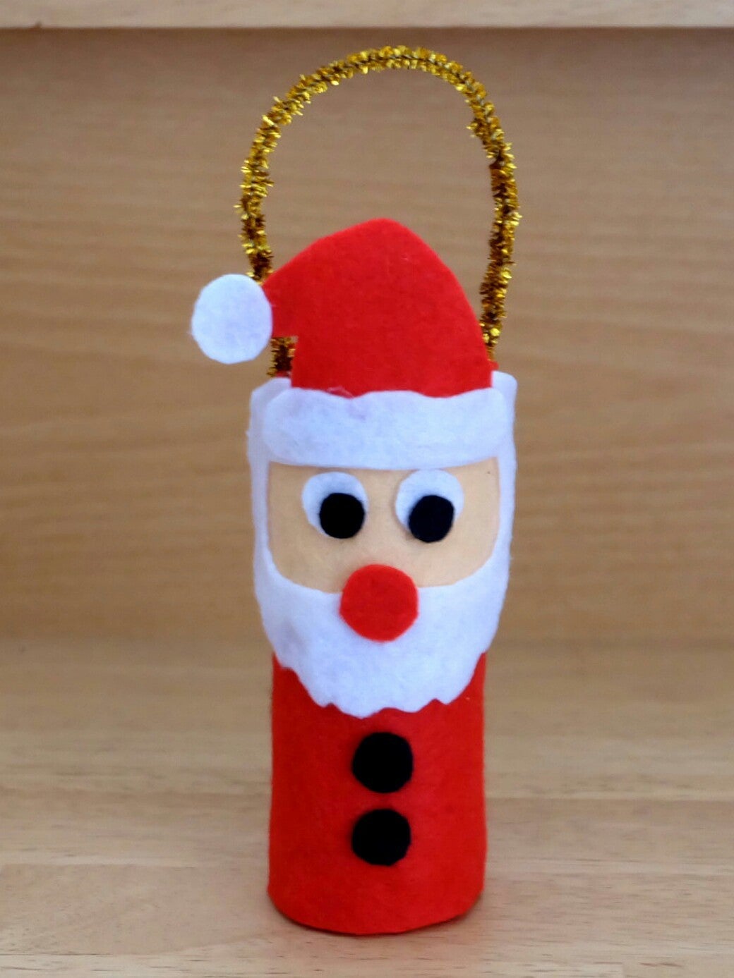 100均フェルトとトイレットペーパー芯で作るクリスマスに飾れる小物入れリビング埼玉Web