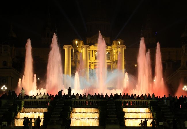 バルセロナ モンジュイックの丘・マジカ噴水ショー 時間 場所 行き方TABINCHU LIFE