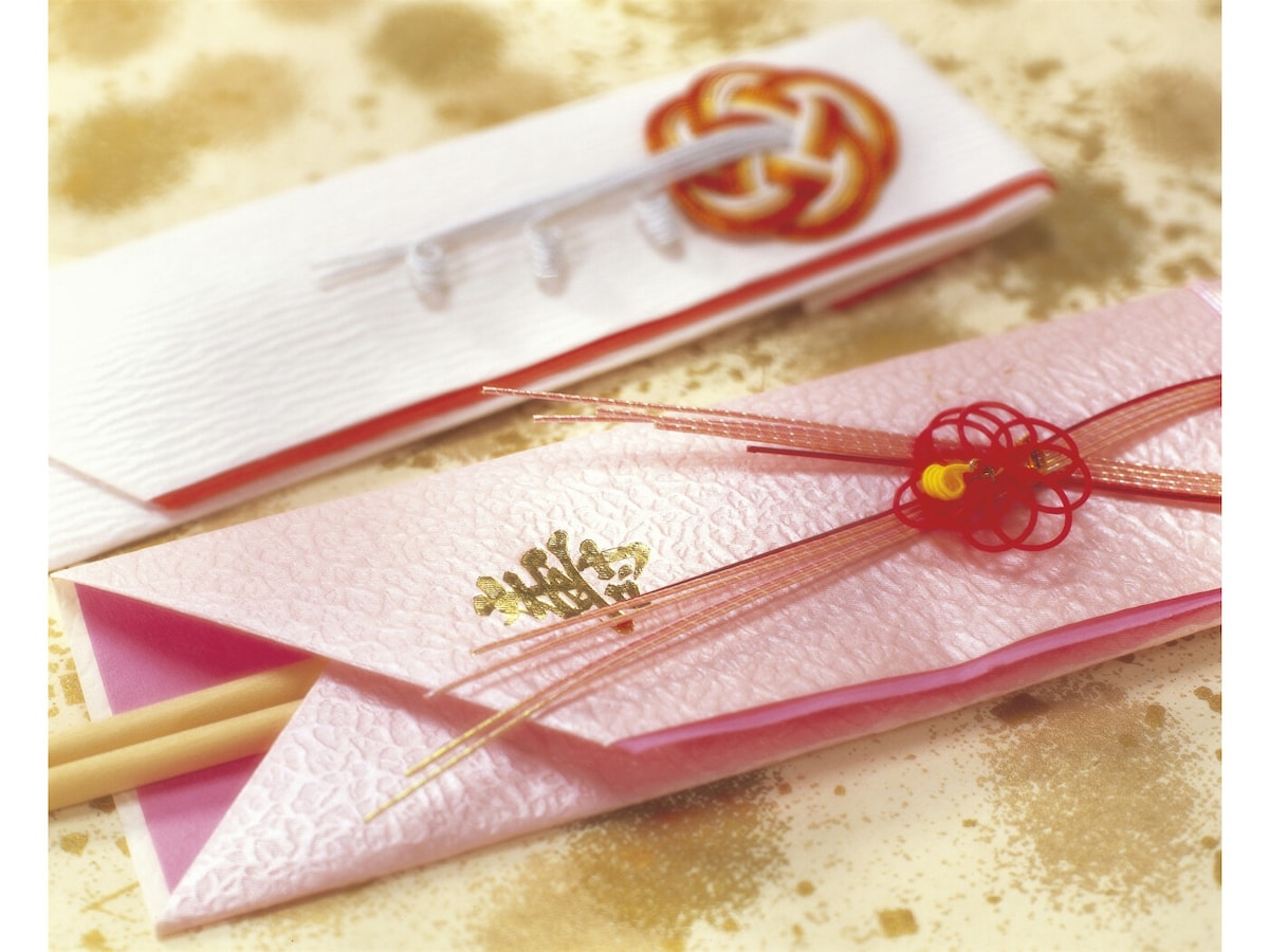 梅と鶴の水引で結ぶ、お正月の箸袋づくり本願寺未来財団