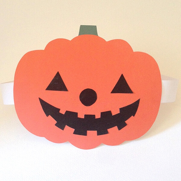 ジャックオーランタンの作り方かぼちゃでお化けを手作り！バンダイによる、遊びと学びのココロ育むファミリーエンタメサイト