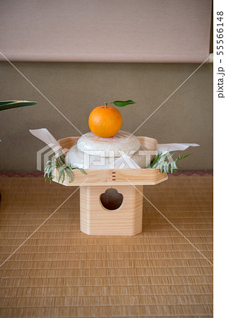 正月用掛軸-旭日 田村竹世 尺五 床の間 和室 新年 お祝い 掛け軸 モダン オシャレ インテリア 表装 壁飾り 太陽 - 掛け軸専門店 ほなこて