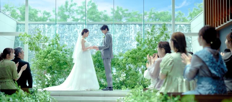 たいせつな人が集まる結婚式, そこにはどんな景色が、どんな空間が広がるのだろう, きっと新郎新婦様の数だけ、感じる幸せの数があります,「あなたにとって 結婚式とは」, .,結婚式 wedding 式場探し ウェディングドレス カラードレス プレ花嫁 家族婚 大人数婚 結婚式レポ 群馬 高崎 前橋 ザリーヴスプレミアムテラスgbp repoLV,