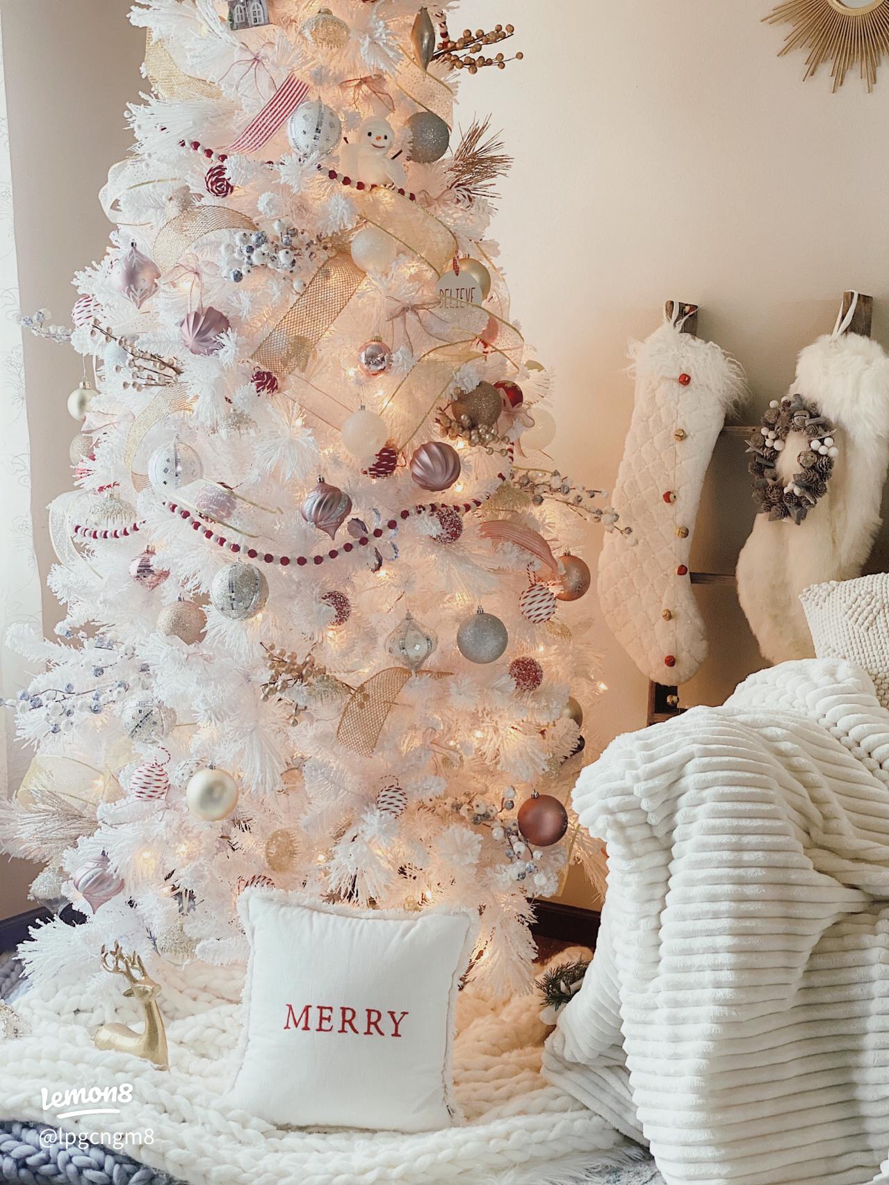 名駅クリスマスイルミネーション白基調、11月10日から - 日本経済新聞