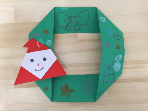 クリスマス壁面クリスマスプレゼント画用紙製作壁面