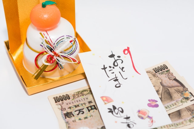 お年玉の悩み解決 正しい入れ方は？金額相場や新札がない時、いつまで渡すかを解説 - トクバイニュース