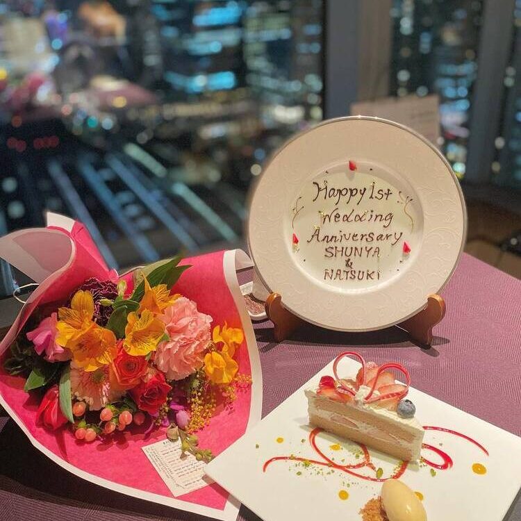 ウェルカムなメッセージ的なプレート。コース料理のデザートも新しくなりました!つくば研究学園のイタリアン東京バル