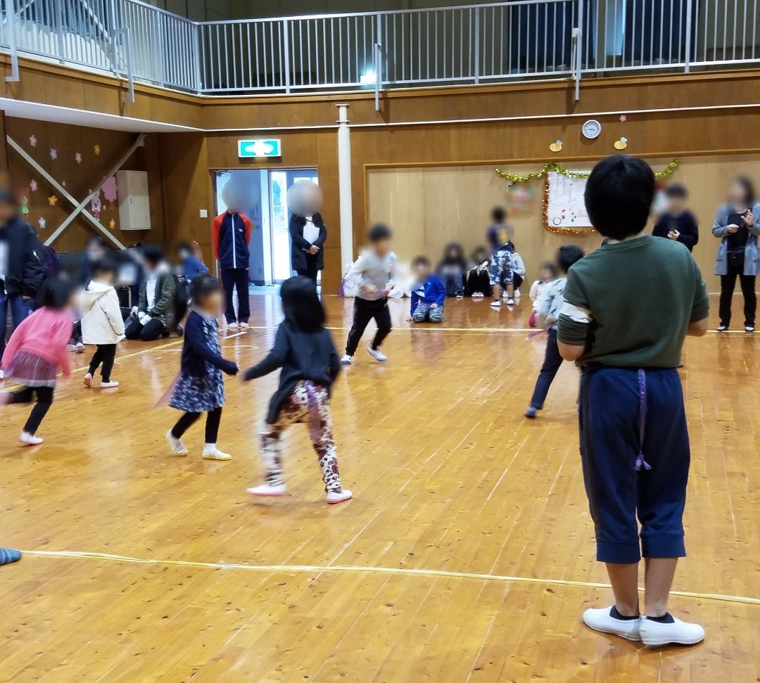 クリスマス会で行った「子どもたちとのオンライン遊び」