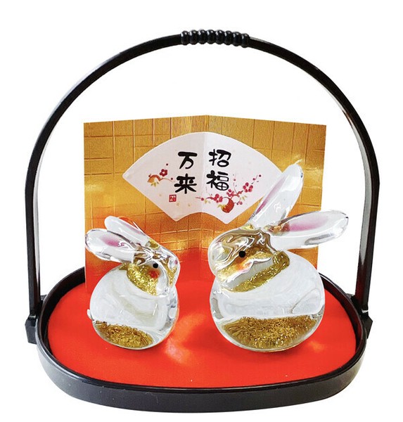 金と赤。目出度いイメージ。編み、細工、和風素材、背景素材のイラスト素材67689280- PIXTA